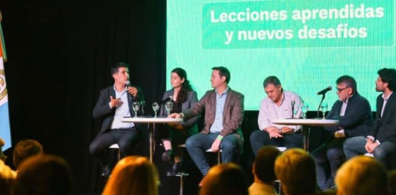 Autoridades y expertos del agro impulsan el desarrollo sostenible a través de un campo sin residuos plásticos