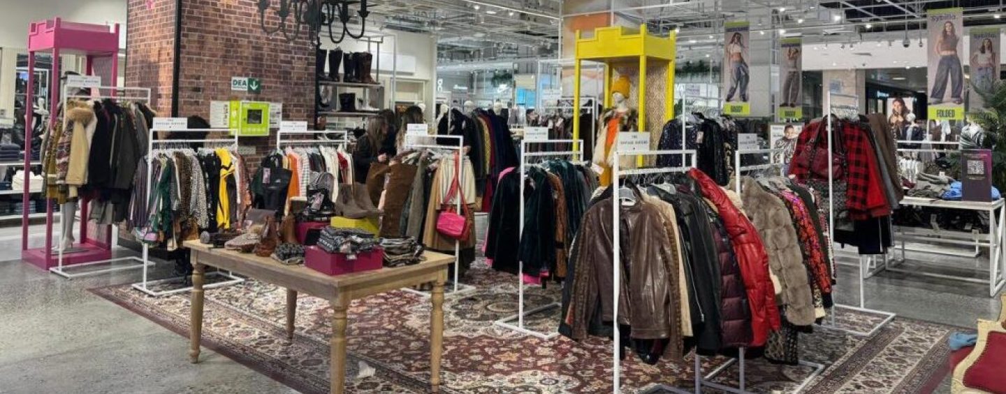 Falabella lanza Flea Market: un nuevo espacio de moda circular