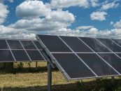 Stellantis avanza hacia la autonomía energética con un parque solar en Córdoba