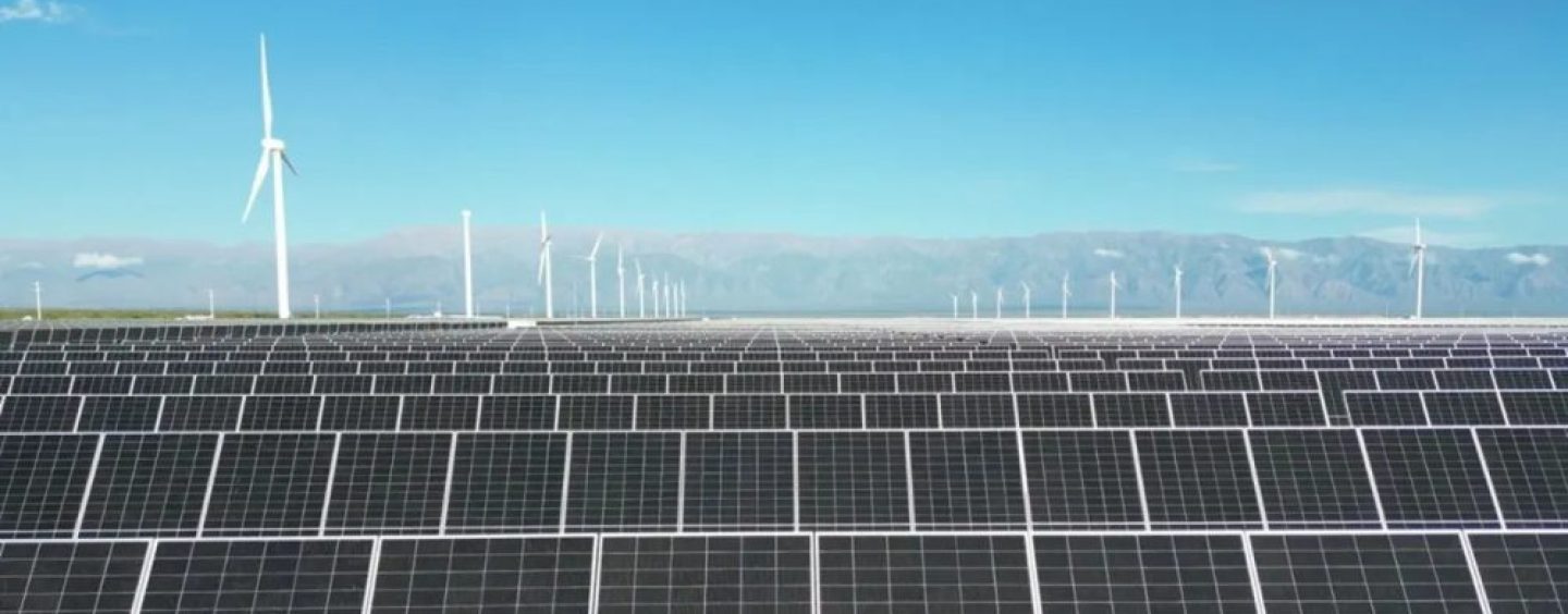 La Rioja: Parque Arauco se convierte en el mayor complejo renovable del país