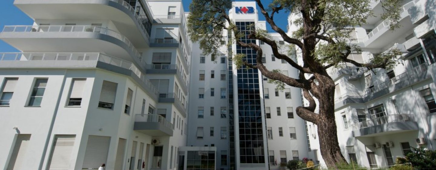 El Hospital Británico cubrirá el 80% de su consumo con energía renovable de YPF