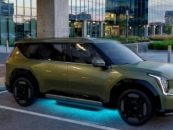 El auto eléctrico que se carga sin cables mientras está estacionado