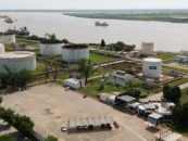 YPF negocia con TotalEnergies para producir combustible sostenible para el mercado aéreo